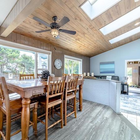 Ocean View Retreat Villa Брукингс Екстериор снимка