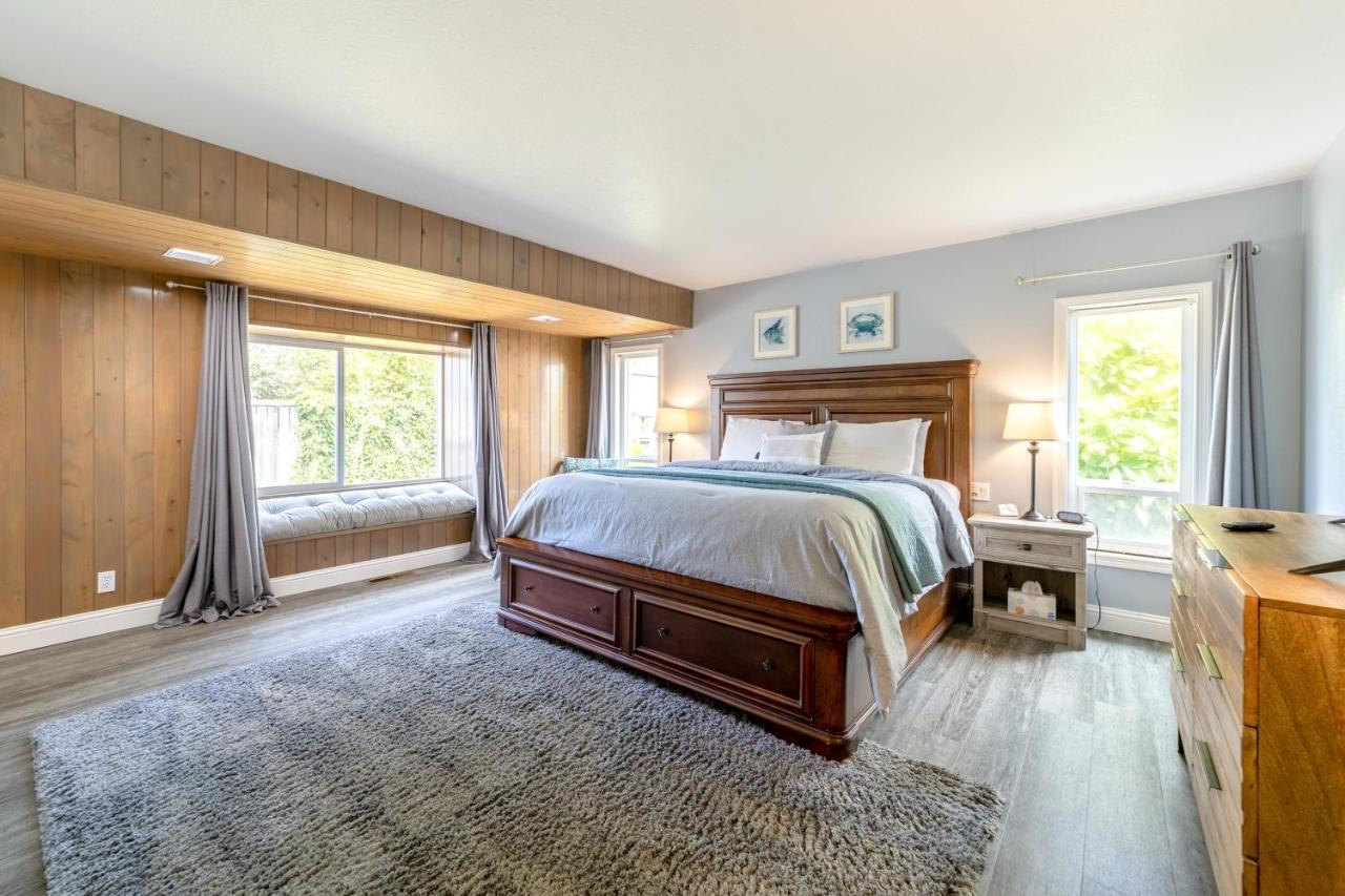 Ocean View Retreat Villa Брукингс Екстериор снимка