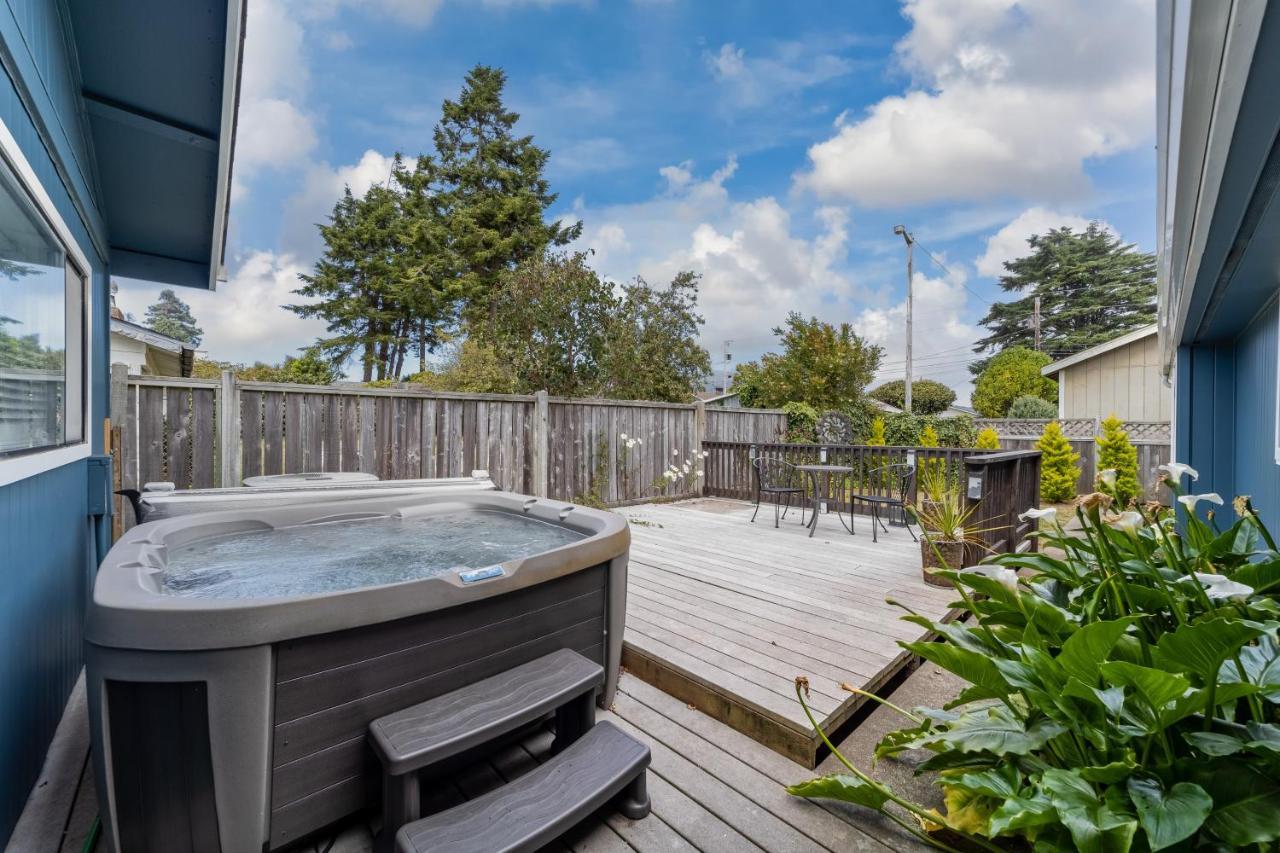 Ocean View Retreat Villa Брукингс Екстериор снимка